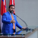 Dr. George Lins destaca lei que garante apoio psicológico a familiares de dependentes químicos